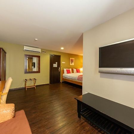 Oyo 430 Oak Valley Boutique Hotel Johor Bahru Zewnętrze zdjęcie